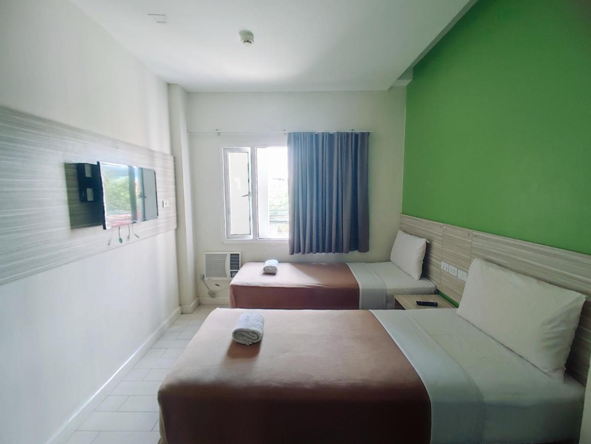 Westpoint Hotel Cebu Dış mekan fotoğraf