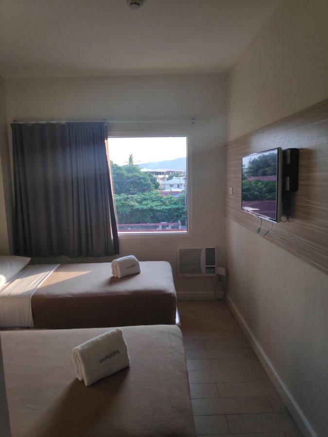 Westpoint Hotel Cebu Dış mekan fotoğraf